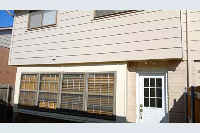 57 W Townhouse Lane #18, Grand Prairie, TX 75052 - Photo 7