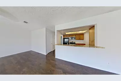 57 W Townhouse Lane #18, Grand Prairie, TX 75052 - Photo 17