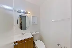 57 W Townhouse Ln, Grand Prairie, TX 75052 - Photo 27