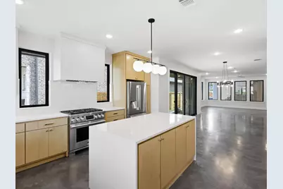 5141 Byers Avenue, Fort Worth, TX 76107 - Photo 5