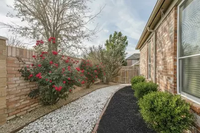 635 Wyndham Circle, Keller, TX 76248 - Photo 15