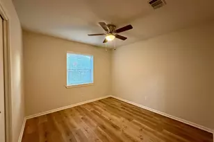 5721 Carolyn Dr, North Richland Hills, TX 76180 - Photo 11