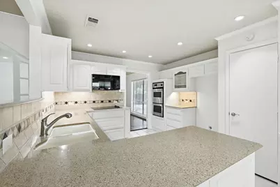 18512 Crownover Court, Dallas, TX 75252 - Photo 15