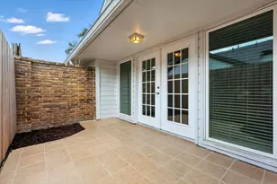 18512 Crownover Ct, Dallas, TX 75252 - Photo 17