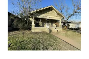 512 NW 5th St, Mineral Wells, TX 76067 - Photo 1