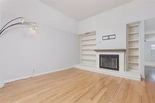 9142 Emberglow Ln, Dallas, TX 75243 - Photo 5