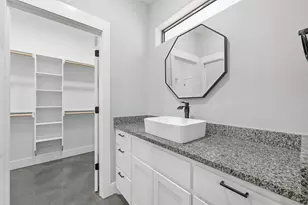 610 E Shepherd St, Denison, TX 75021 - Photo 15