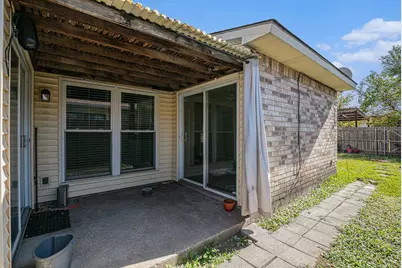 671 Stonewall Drive, Grand Prairie, TX 75052 - Photo 23