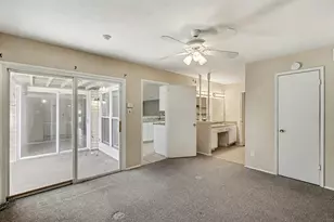 671 Stonewall Dr, Grand Prairie, TX 75052 - Photo 13