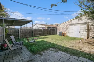 671 Stonewall Dr, Grand Prairie, TX 75052 - Photo 25