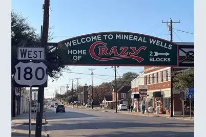 1402 NW 3rd Avenue, Mineral Wells, TX 76067 - Photo 13