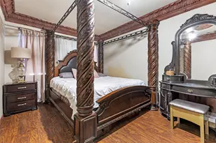 938 Gillham Rd, River Oaks, TX 76114 - Photo 7