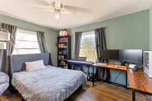 938 Gillham Rd, River Oaks, TX 76114 - Photo 13