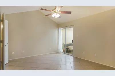 7600 Silveridge Drive, Fort Worth, TX 76133 - Photo 15