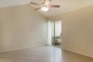 7600 Silveridge Dr, Fort Worth, TX 76133 - Photo 15