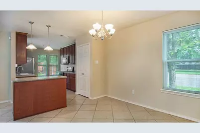 7600 Silveridge Drive, Fort Worth, TX 76133 - Photo 9