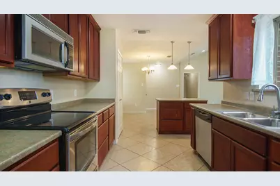 7600 Silveridge Drive, Fort Worth, TX 76133 - Photo 11