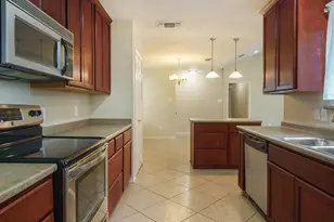 7600 Silveridge Dr, Fort Worth, TX 76133 - Photo 11