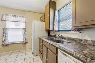 3822 Ragged Rock Ct, Joshua, TX 76058 - Photo 7