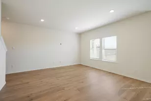 612 Gracious Gln, Lavon, TX 75166 - Photo 9