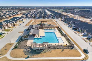 612 Gracious Gln, Lavon, TX 75166 - Photo 3