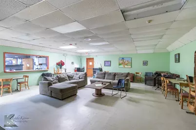 1109 Oak Street, Abilene, TX 79602 - Photo 9