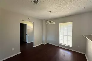 375 Ancestry Ln, Dallas, TX 75217 - Photo 5