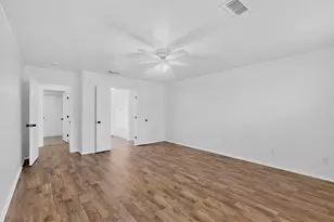 317 Vera Dr, Burleson, TX 76028 - Photo 17