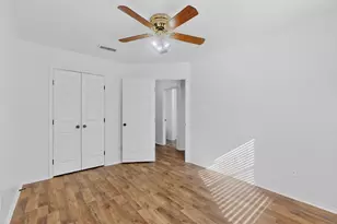 317 Vera Dr, Burleson, TX 76028 - Photo 23