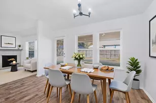 317 Vera Dr, Burleson, TX 76028 - Photo 9