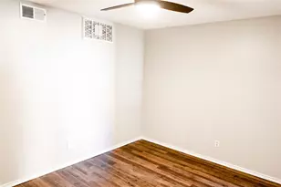 1704 Baird Farm Cir, Arlington, TX 76006 - Photo 7