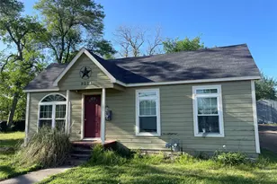 921 College St, Sulphur Springs, TX 75482 - Photo 3