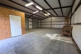 19989 Post Oak Loop, Thornton, TX 76687 - Photo 37