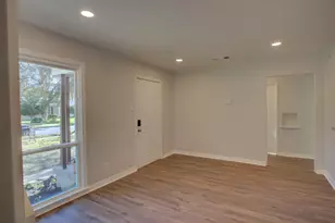 10421 Losa Dr, Dallas, TX 75218 - Photo 5