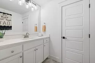 206 Denton St E, Argyle, TX 76226 - Photo 37