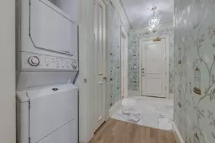3535 Gillespie St, Dallas, TX 75219 - Photo 9