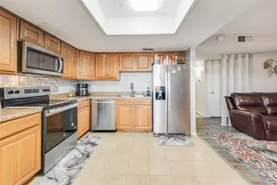 527 Towne House Lane, Richardson, TX 75081 - Photo 9