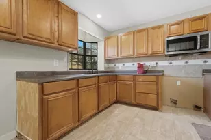 509 Bluewood Dr, Dallas, TX 75232 - Photo 5