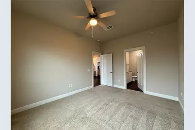 801 N Bishop Avenue #1-306, Dallas, TX 75208 - Photo 13