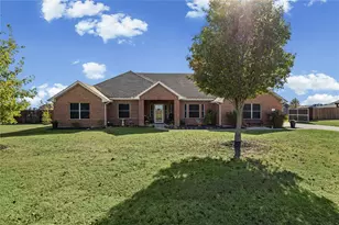 112 Springfield Ln, Red Oak, TX 75165 - Photo 3
