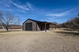 230 Odell Rd, Springtown, TX 76082 - Photo 31