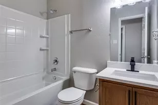 805 Cathy Dr, Burleson, TX 76028 - Photo 23