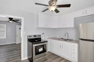 4721 Tremont St, Dallas, TX 75246 - Photo 1