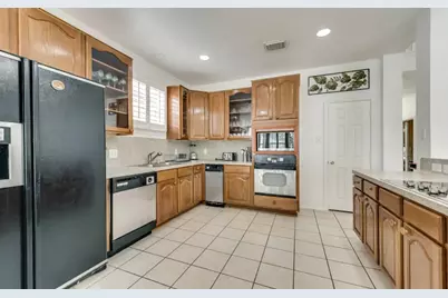 2206 N Carroll Avenue, Dallas, TX 75204 - Photo 9