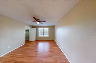 2117 W Walnut St, Garland, TX 75042 - Photo 7