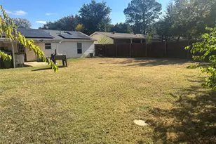 1408 Pikeview Terrace, Arlington, TX 76011 - Photo 23