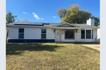 1408 Pikeview Terrace, Arlington, TX 76011 - Photo 1