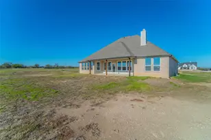 1052 Grison Cir, Corsicana, TX 75109 - Photo 33