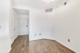 330 Las Colinas Blvd E, Irving, TX 75039 - Photo 7