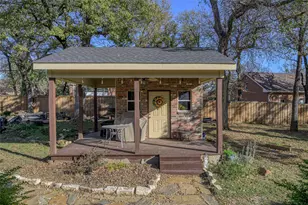 1071 E Oak Shores Dr, Cross Roads, TX 76227 - Photo 35